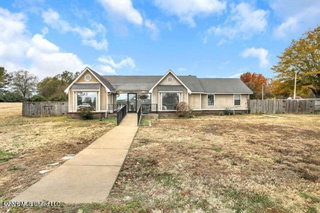5165 Getwell Road, Southaven, MS 38671 — photo 2