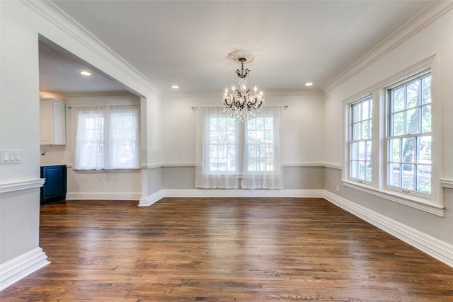 5027 Stoneleigh Avenue, Dallas, TX 75235
