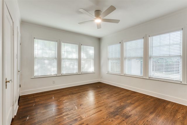 5027 Stoneleigh Avenue, Dallas, TX 75235
