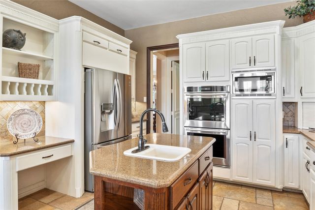 419 E Hickory Ridge Circle, Argyle, TX 76226