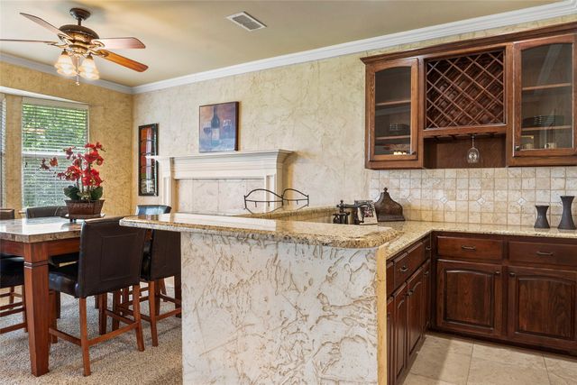 419 E Hickory Ridge Circle, Argyle, TX 76226