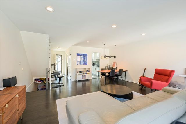 1537 #7 JOHN ST, Fort Lee, NJ 07024