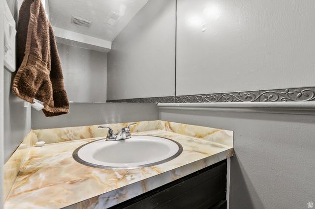 3665 W 4650 S, Roy, UT 84067