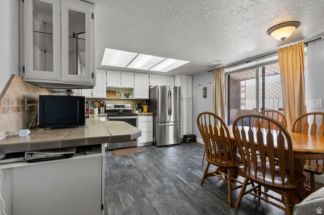3665 W 4650 S, Roy, UT 84067