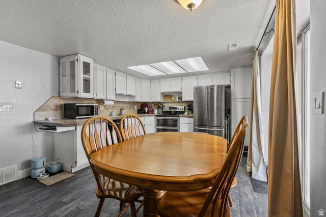3665 W 4650 S, Roy, UT 84067