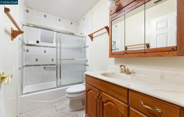 8280 Elgin Ln, Dublin, CA 94568