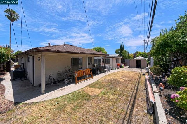 8280 Elgin Ln, Dublin, CA 94568