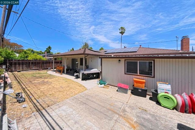 8280 Elgin Ln, Dublin, CA 94568