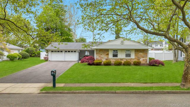 40 Twisting Drive, Lake Grove, NY 11755
