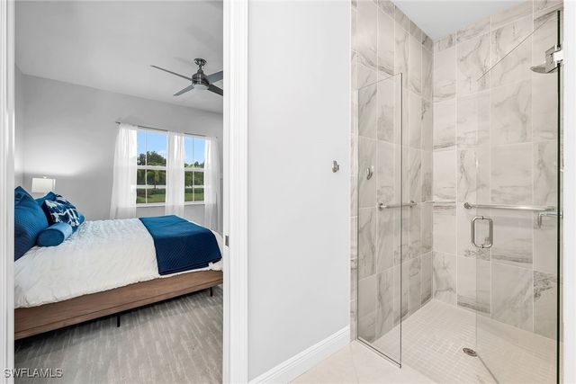 9011 Saint Lucia DR, Naples, FL 34114