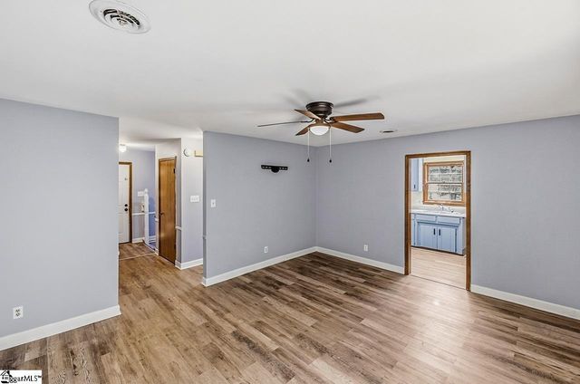 4016 Pebblebrook Court, Spartanburg, SC 29301