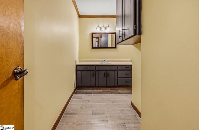4016 Pebblebrook Court, Spartanburg, SC 29301