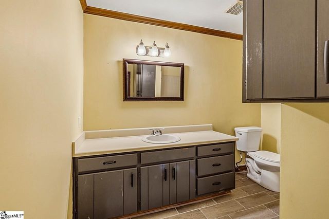 4016 Pebblebrook Court, Spartanburg, SC 29301