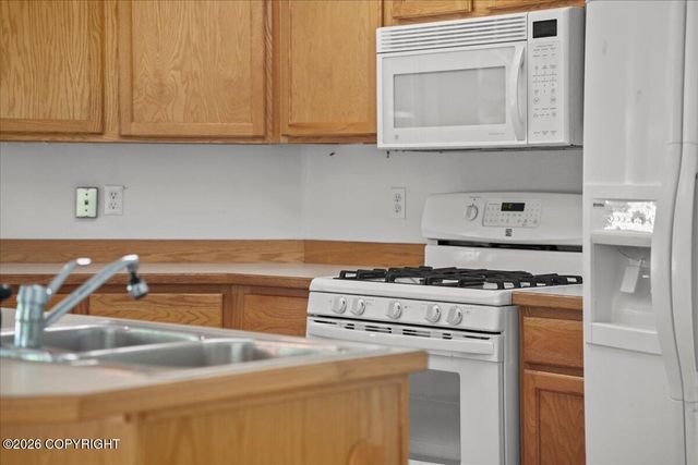 8801 E Times Square Circle, Palmer, AK 99645