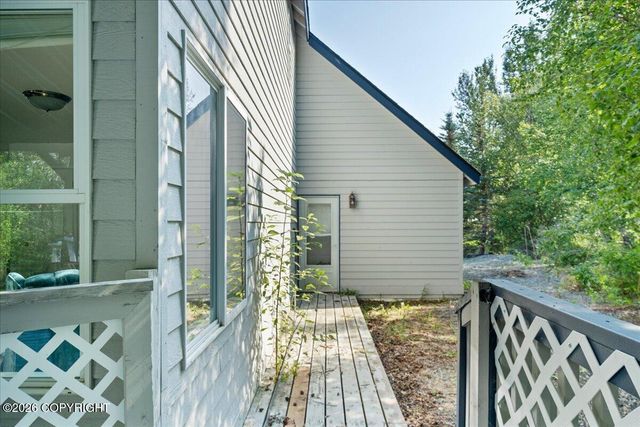 8801 E Times Square Circle, Palmer, AK 99645