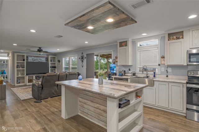 190 Padgett Road, Benton, LA 71006