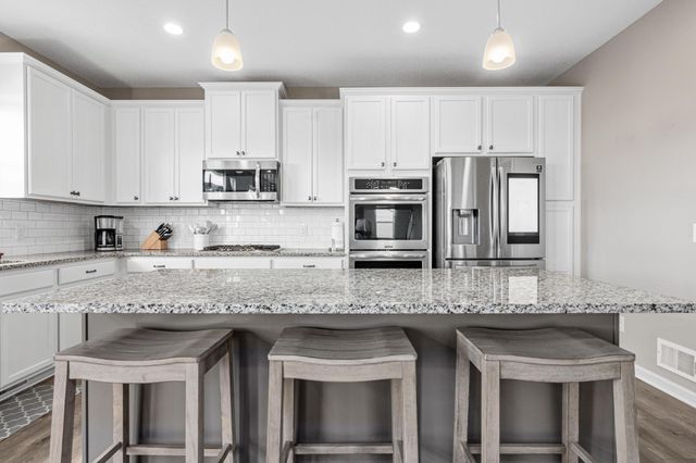 4543 124th Lane NE, Blaine, MN 55449