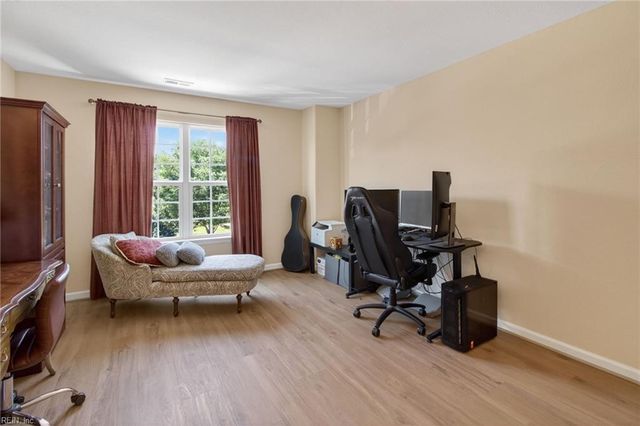 216 Monticello CT, Smithfield, VA 23430