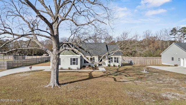 914 Haw Branch Road, Beulaville, NC 28518