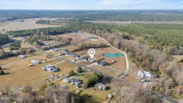 914 Haw Branch Road, Beulaville, NC 28518
