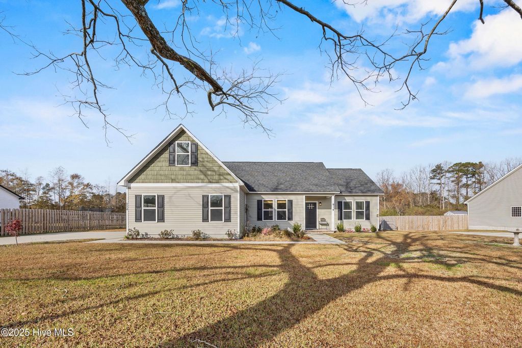 914 Haw Branch Road, Beulaville, NC 28518