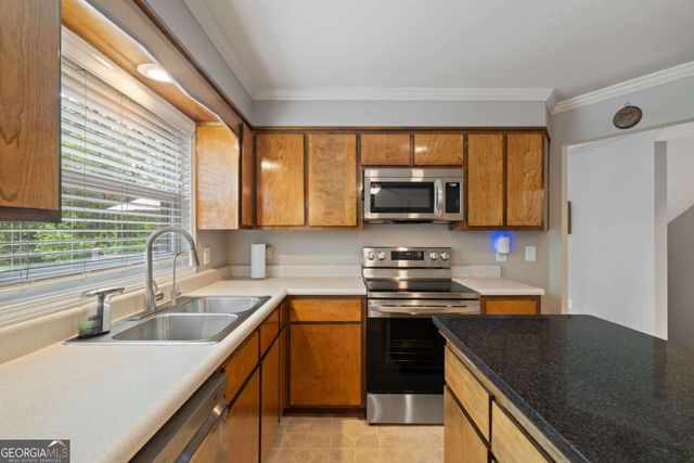 3699 Dunwoody Club Drive, Atlanta, GA 30350