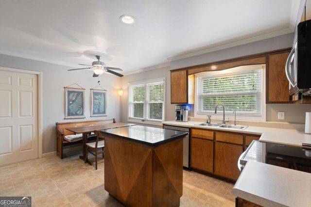 3699 Dunwoody Club Drive, Atlanta, GA 30350