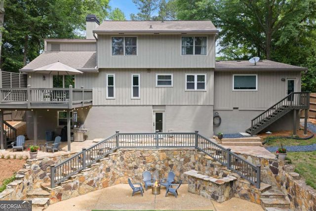 3699 Dunwoody Club Drive, Atlanta, GA 30350
