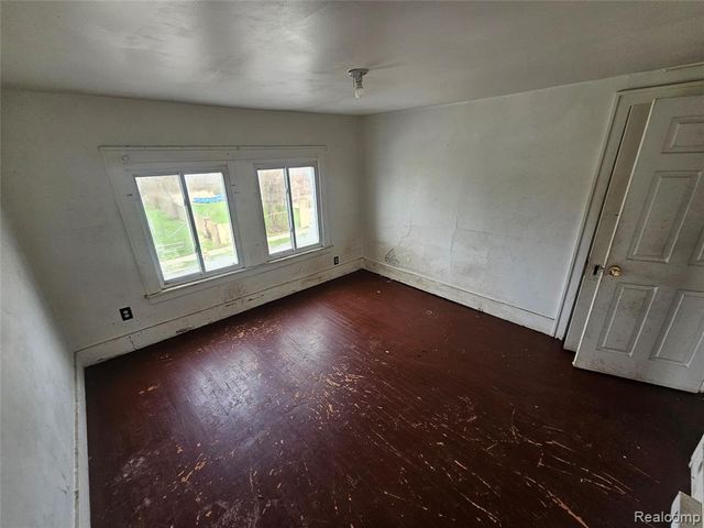 8086 Almont Street, Detroit, MI 48234