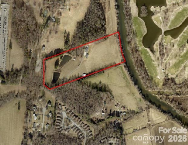 598 Miles View Road, Mills River, NC 28759