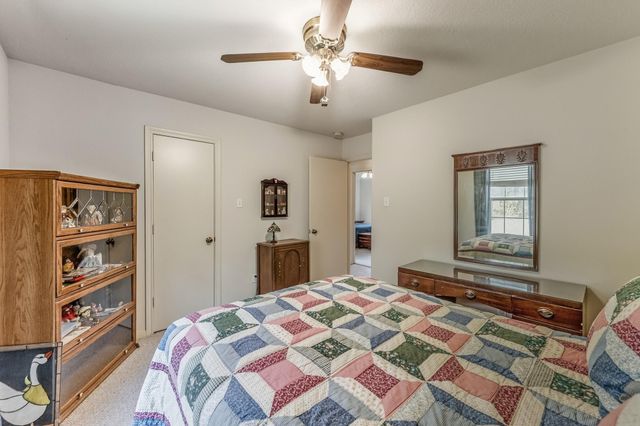 691 Bishop Road, Huntsville, TX 77320