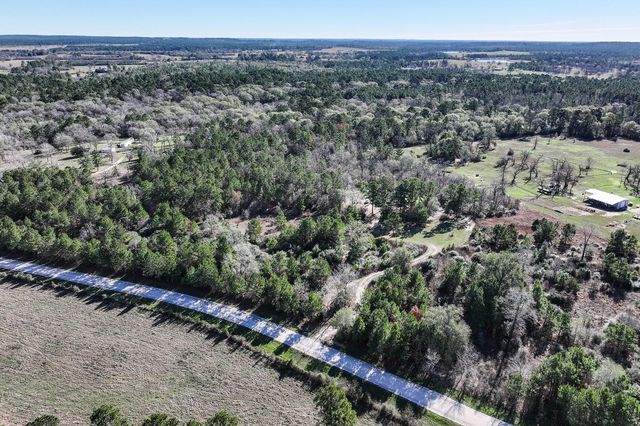 691 Bishop Road, Huntsville, TX 77320