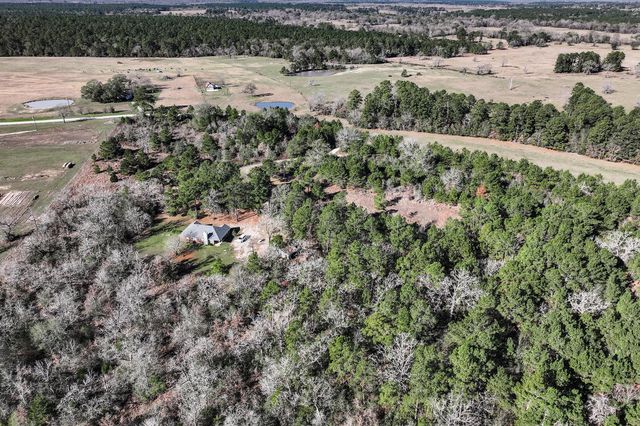 691 Bishop Road, Huntsville, TX 77320