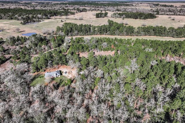 691 Bishop Road, Huntsville, TX 77320