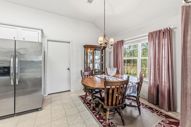 691 Bishop Road, Huntsville, TX 77320