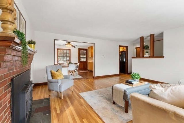 11 Ludlow Ave, Wakefield, MA 01880