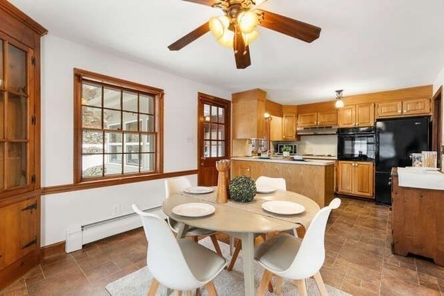 11 Ludlow Ave, Wakefield, MA 01880