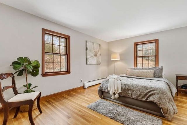 11 Ludlow Ave, Wakefield, MA 01880