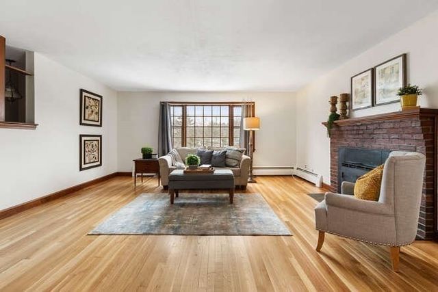 11 Ludlow Ave, Wakefield, MA 01880