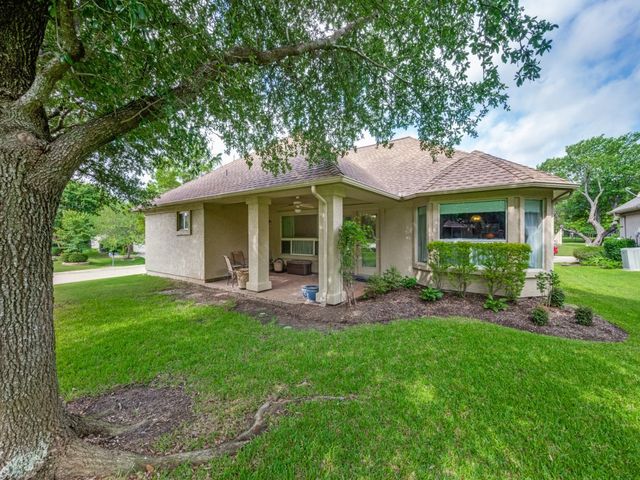 9513 Trailwood Drive, Denton, TX 76207