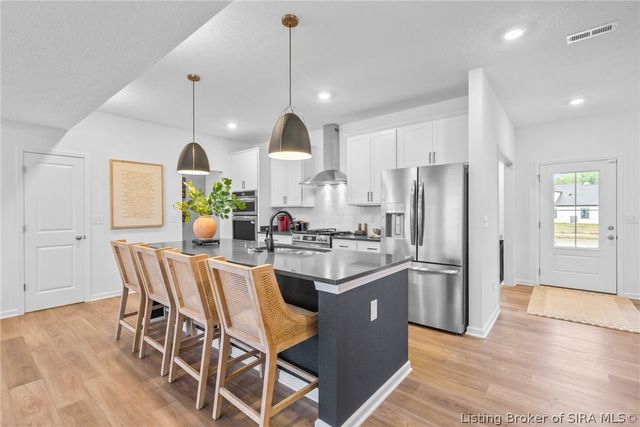 1028 Walnut Creek Drive, Charlestown, IN 47111