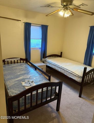 221 Harrison Avenue, Oakhurst, NJ 07755