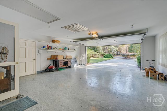 11 Middleton Road, Savannah, GA 31411