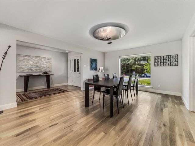 7049 Gateridge Drive, Dallas, TX 75254