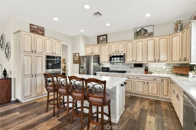 1710 Reyes, Beaumont, CA 92223