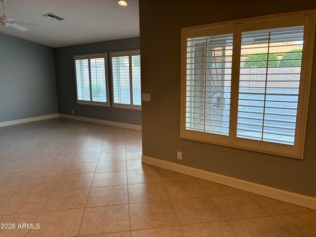 10927 E OCASO Avenue, Mesa, AZ 85212