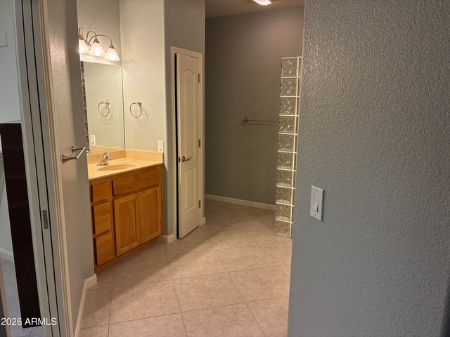10927 E OCASO Avenue, Mesa, AZ 85212