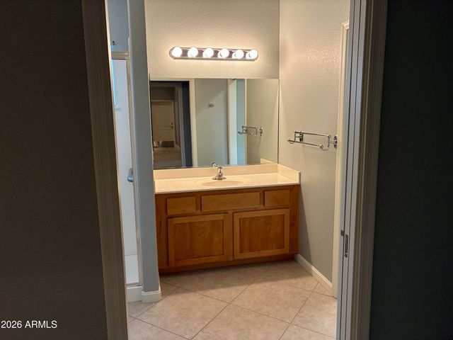 10927 E OCASO Avenue, Mesa, AZ 85212