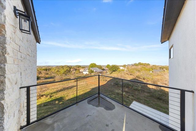 102 Mountain Home RD, Horseshoe Bay, TX 78657