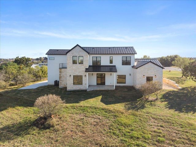 102 Mountain Home RD, Horseshoe Bay, TX 78657